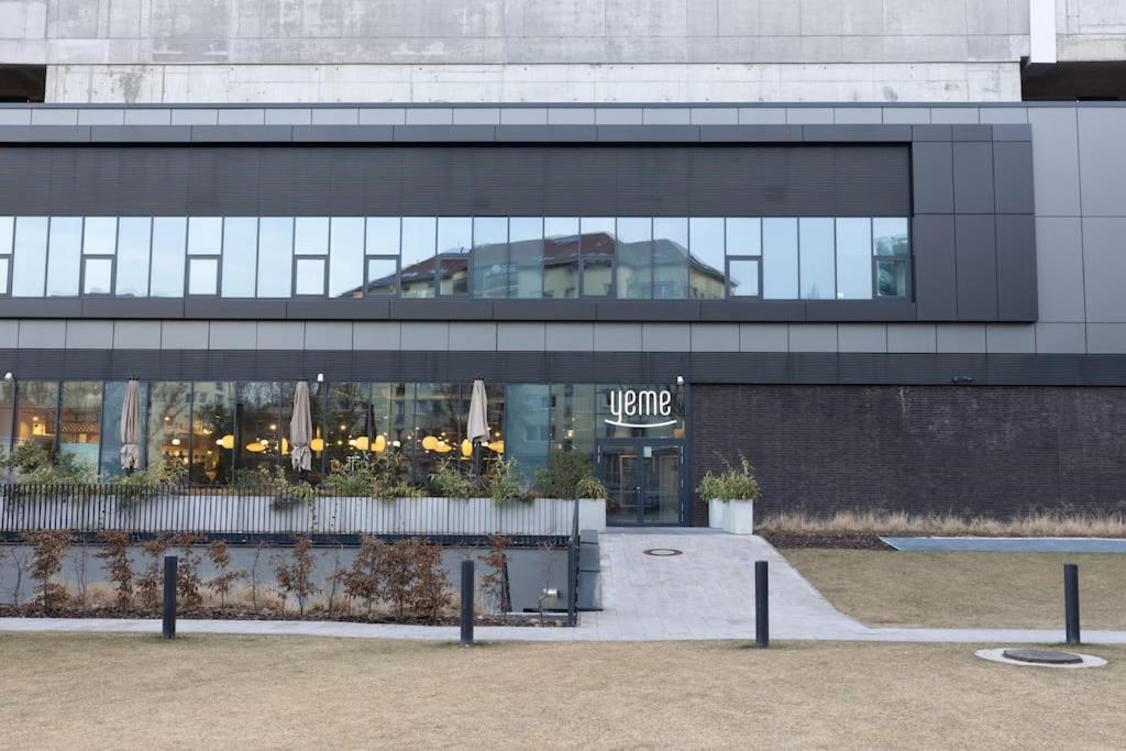Bnb Slovakia Nivy Bliss Retreat Bratislava Bagian luar foto