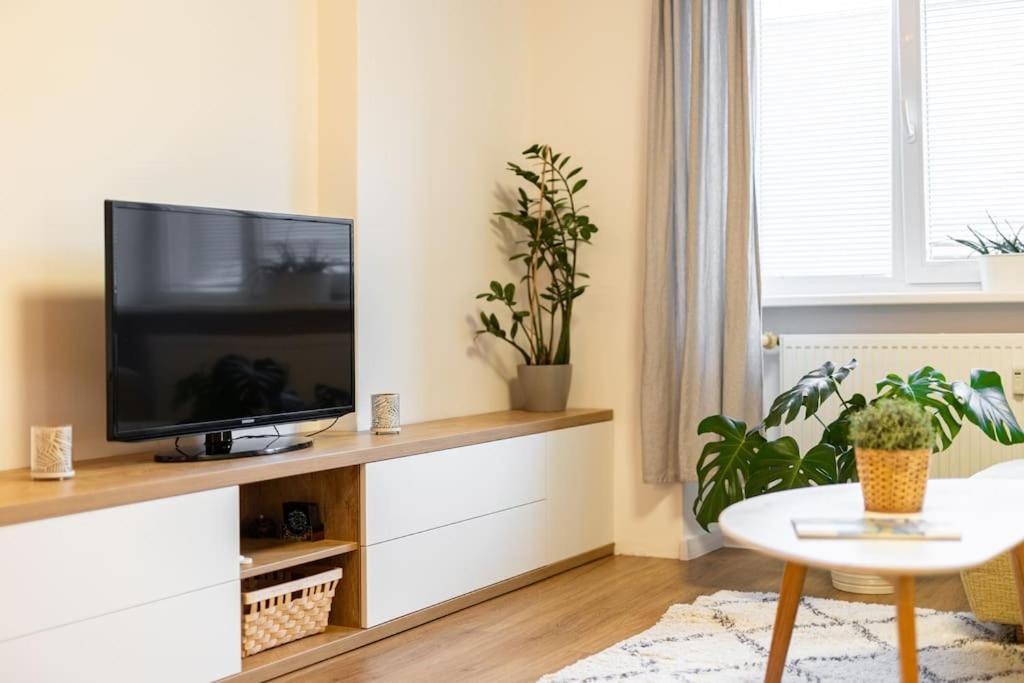 Bnb Slovakia Nivy Bliss Retreat Bratislava Bagian luar foto