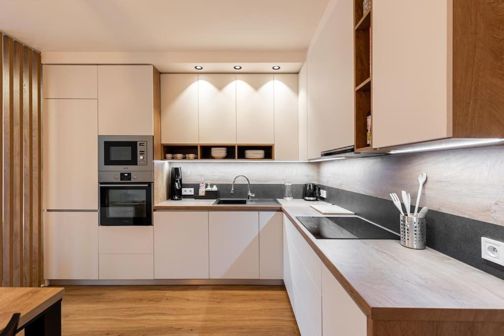 Bnb Slovakia Nivy Bliss Retreat Bratislava Bagian luar foto