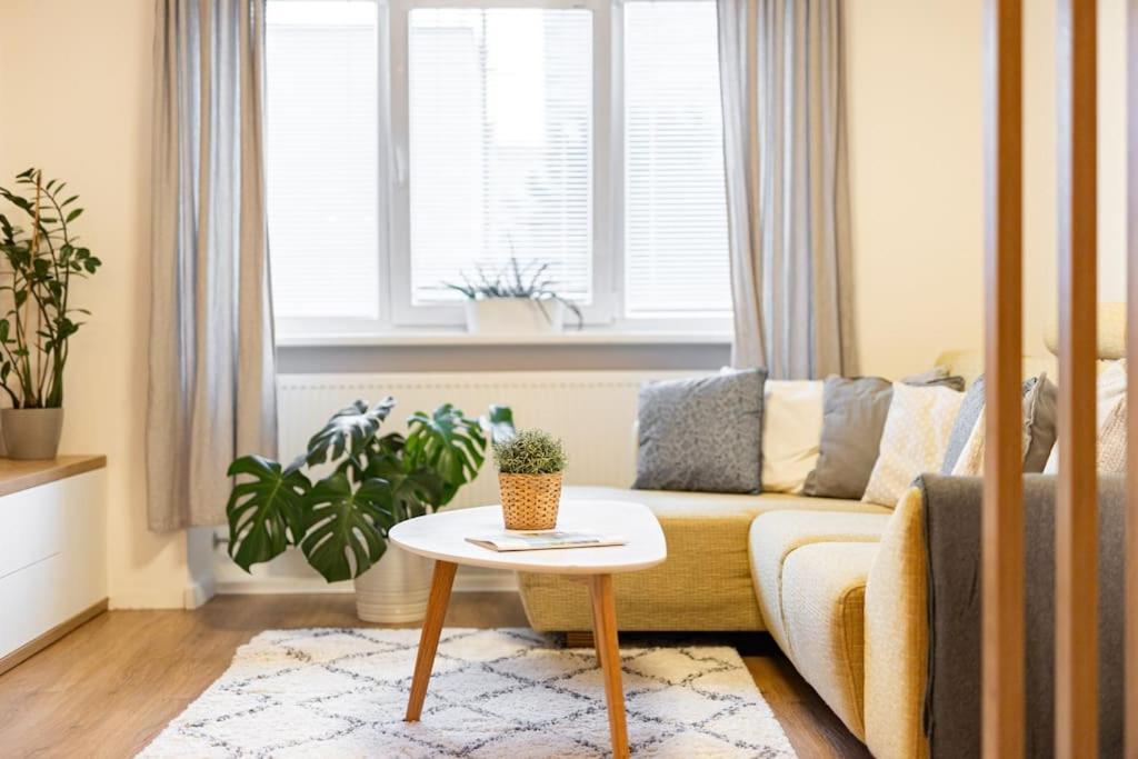 Bnb Slovakia Nivy Bliss Retreat Bratislava Bagian luar foto