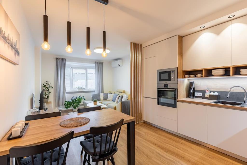 Bnb Slovakia Nivy Bliss Retreat Bratislava Bagian luar foto